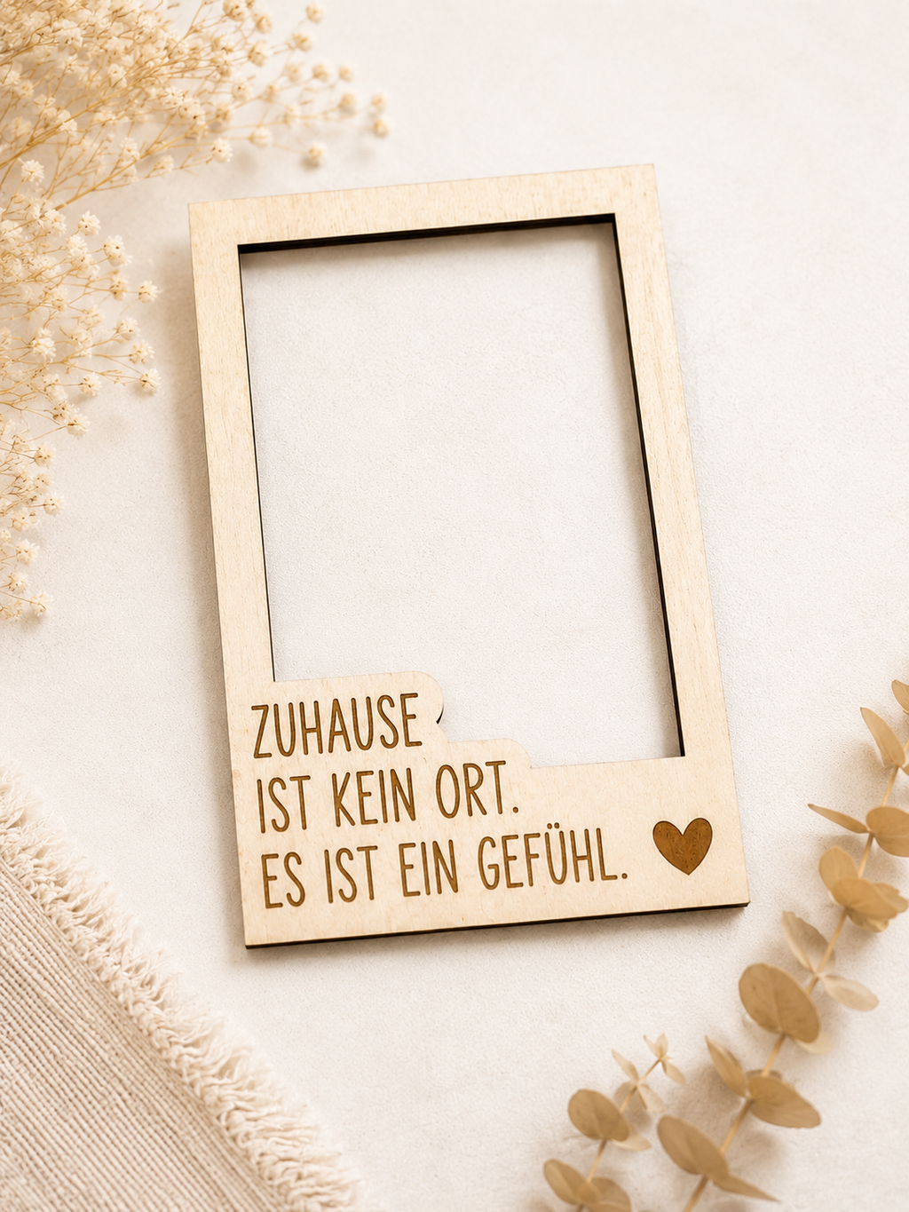 Detailansicht der Gelaserter Holz-Fotorahmen mit Spruch