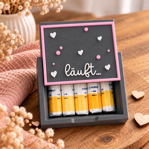 3D-gedruckte Tamponbox mit Deckelmotiv Läuft